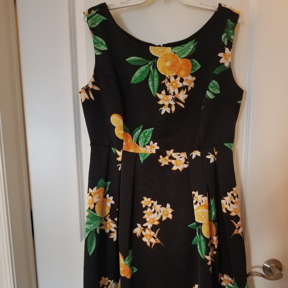 New York & Company Eva Mendes lemon print sundress with pockets size 12